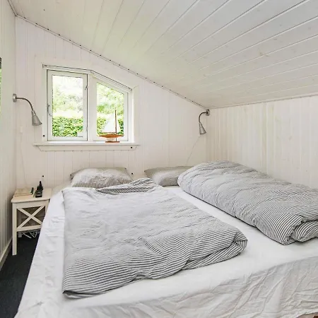Дом отдыха 5 Person In Hemmet Falen
